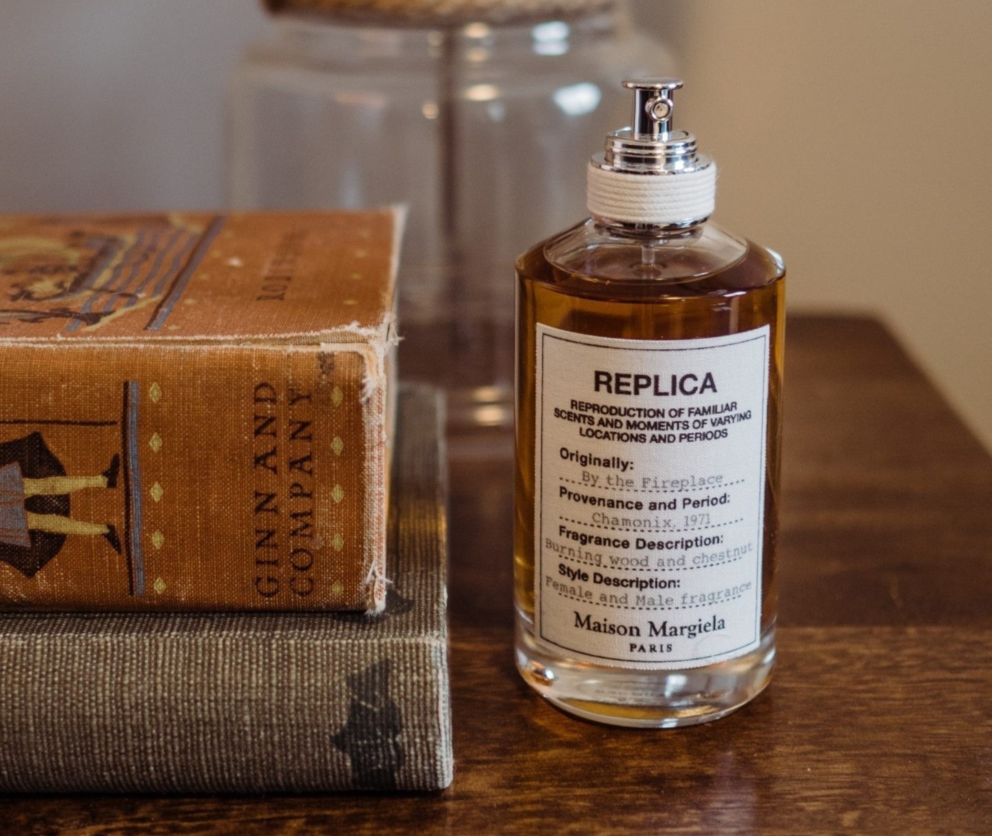 8 chai nuoc hoa co mui huong dac trung anh 2