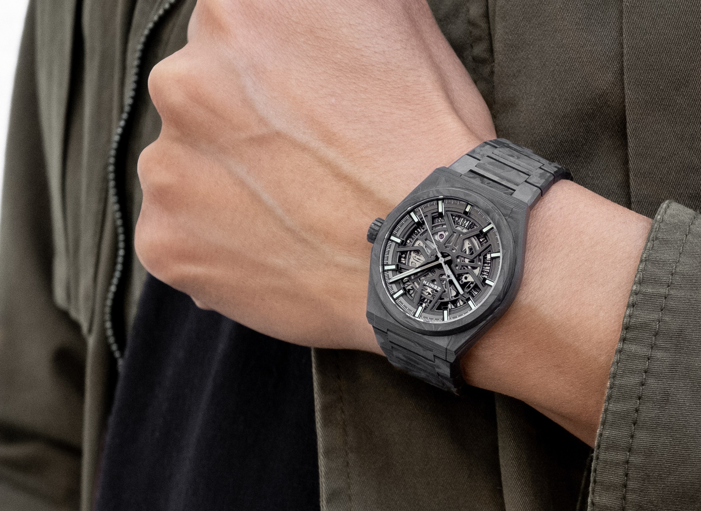 3 mau dong ho noi tieng voi kieu dang khac la hinh anh