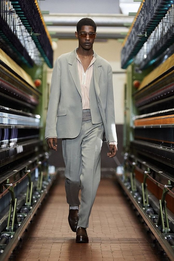 nam gioi mac gi de khong bi loi mot anh 5