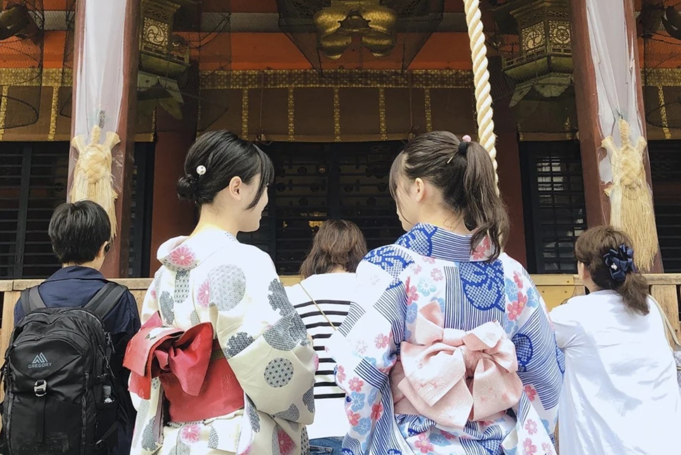 phu nu nhat ro mot mac do truyen thong anh 2