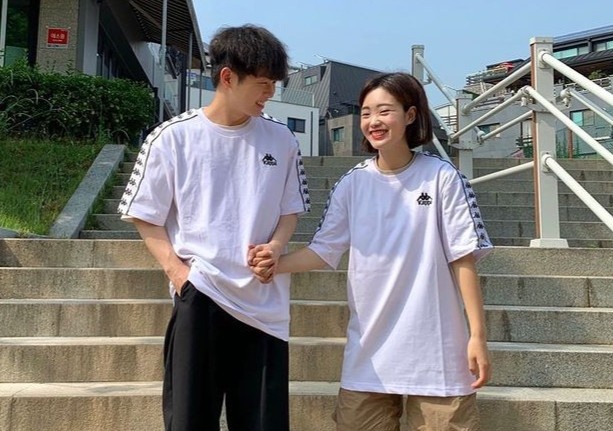 Doi tre Han Quoc mac do doi duoc nhieu nguoi hoc theo hinh anh