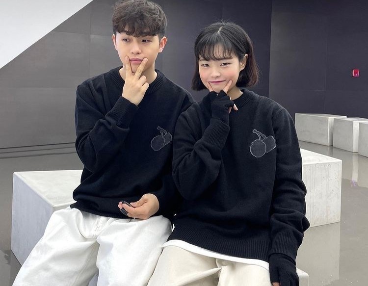 đôi trẻ hàn quốc phối đồ đôi ảnh 1 doi tre han quoc phoi do doi anh 1
