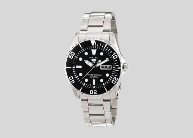 dong ho duoi 300 USD anh 9