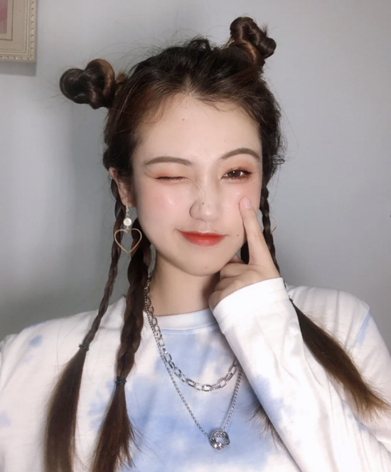 mốt tết tóc của dàn hot girl châu á ảnh 6 mot tet toc cua dan hot girl chau a anh 6