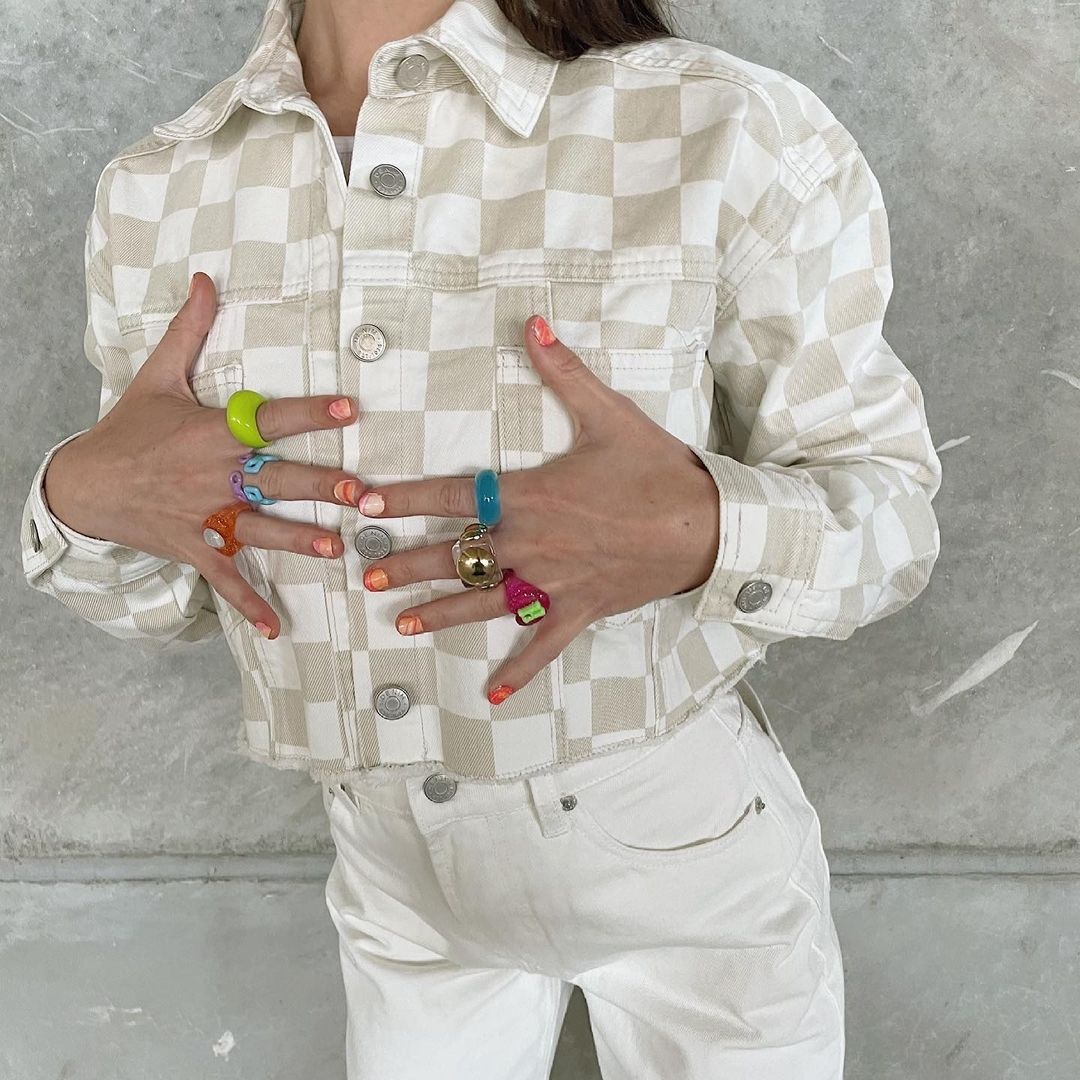 ro mot deo nhan giong keo anh 3