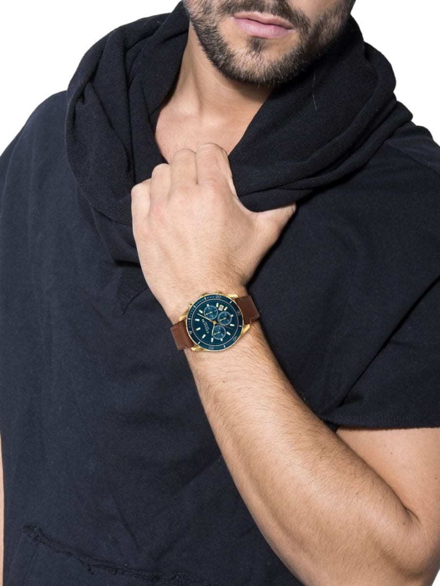 đồng hồ nam dưới 700 USD ảnh 7 dong ho nam duoi 700 USD anh 7