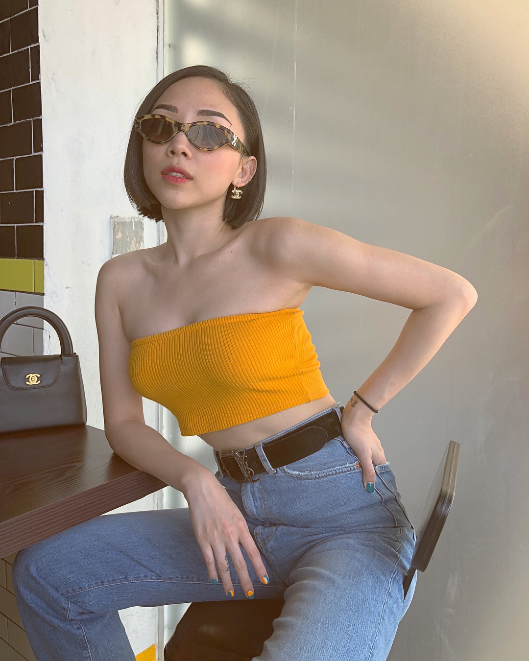 mốt mặc áo cúp ngực ảnh 2 mot mac ao cup nguc anh 2