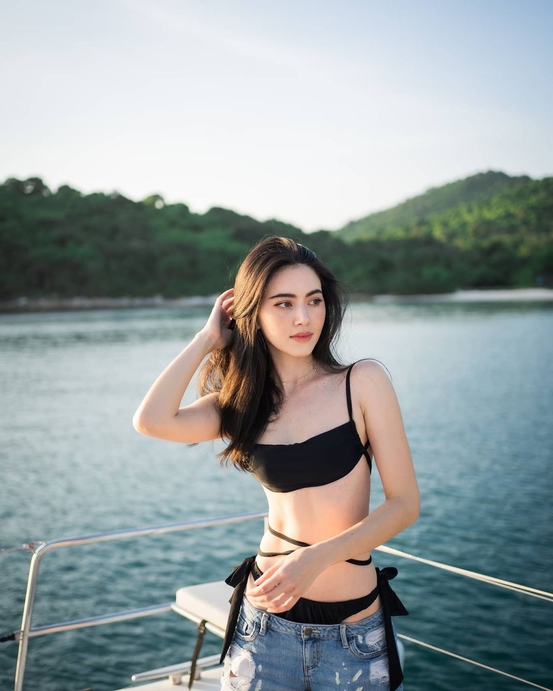 bikini tông đen ảnh 12 bikini tong den anh 12