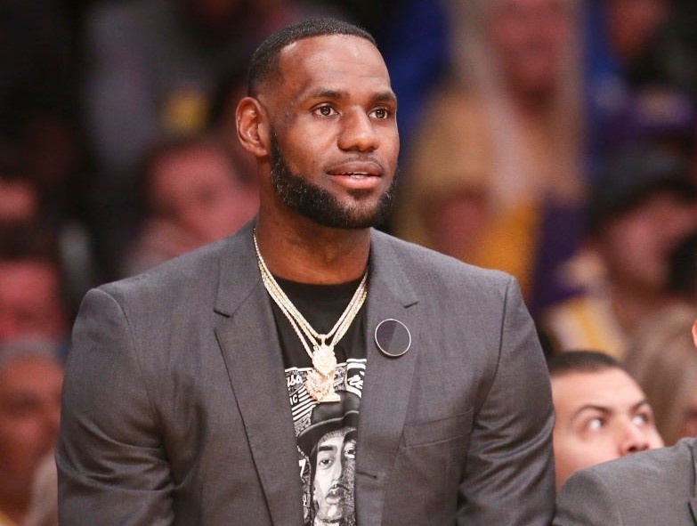 cau thu bong ro mac dep anh 1