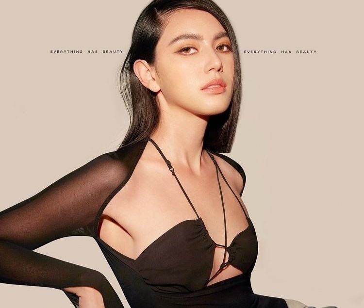 xu huong mac corset va do xuyen thau anh 8