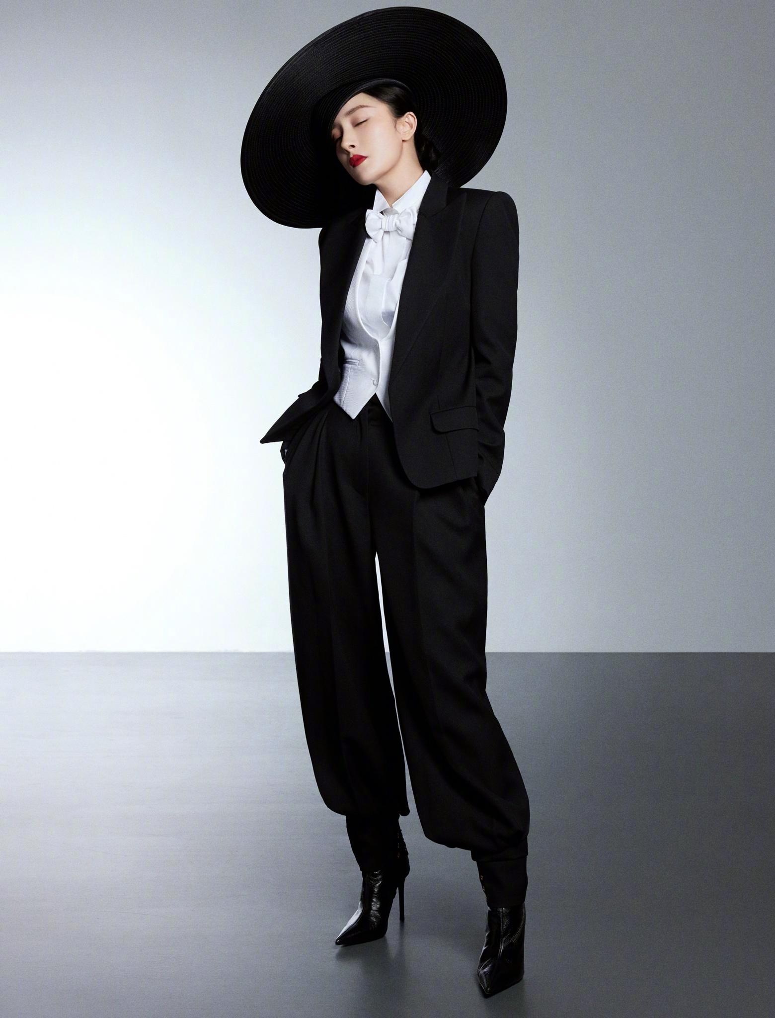 7 sao nu trung quoc trong mot khung hinh anh 2