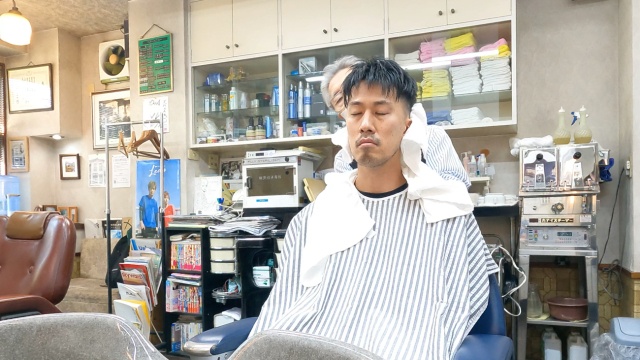 barber shop lau doi nhat nhat ban anh 7