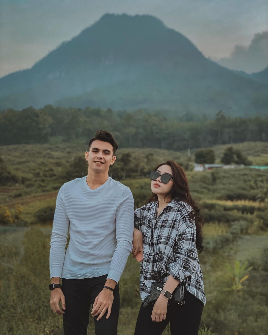 gu thời trang của thủ môn indonesia ảnh 2 gu thoi trang cua thu mon indonesia anh 2