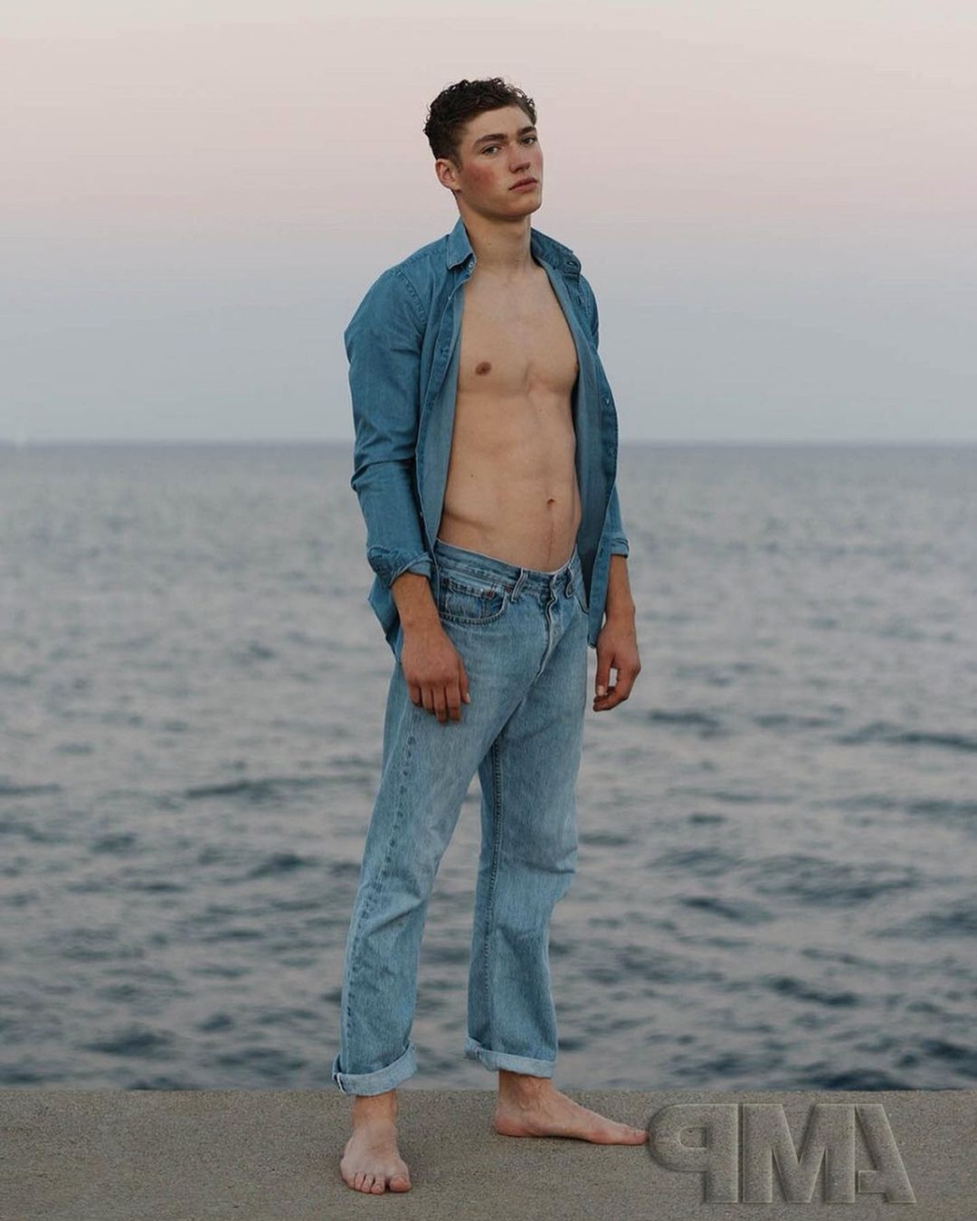 co bung cua Valentin Humbroich anh 4