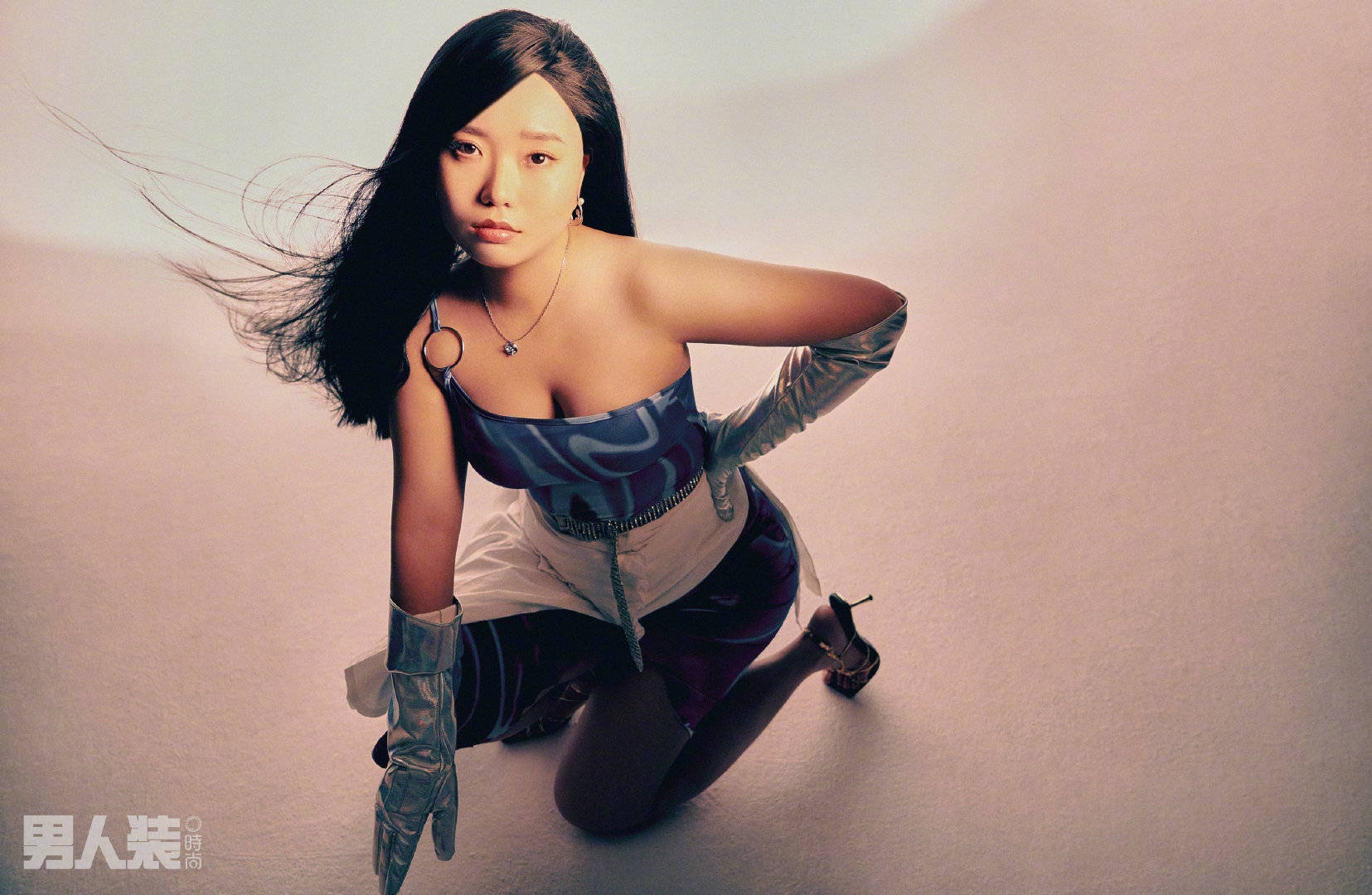 dien vien trung quoc mac goi cam anh 1