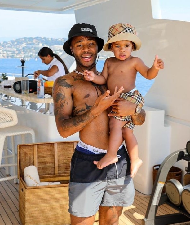 con cua Raheem Sterling anh 7