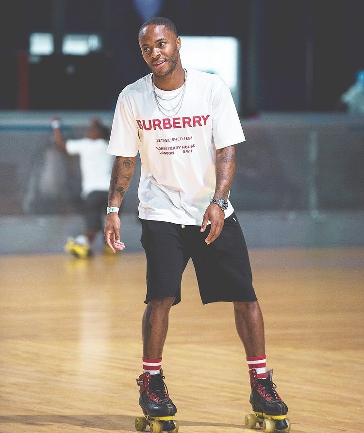 gu thời trang của Raheem Sterling ảnh 12 gu thoi trang cua Raheem Sterling anh 12