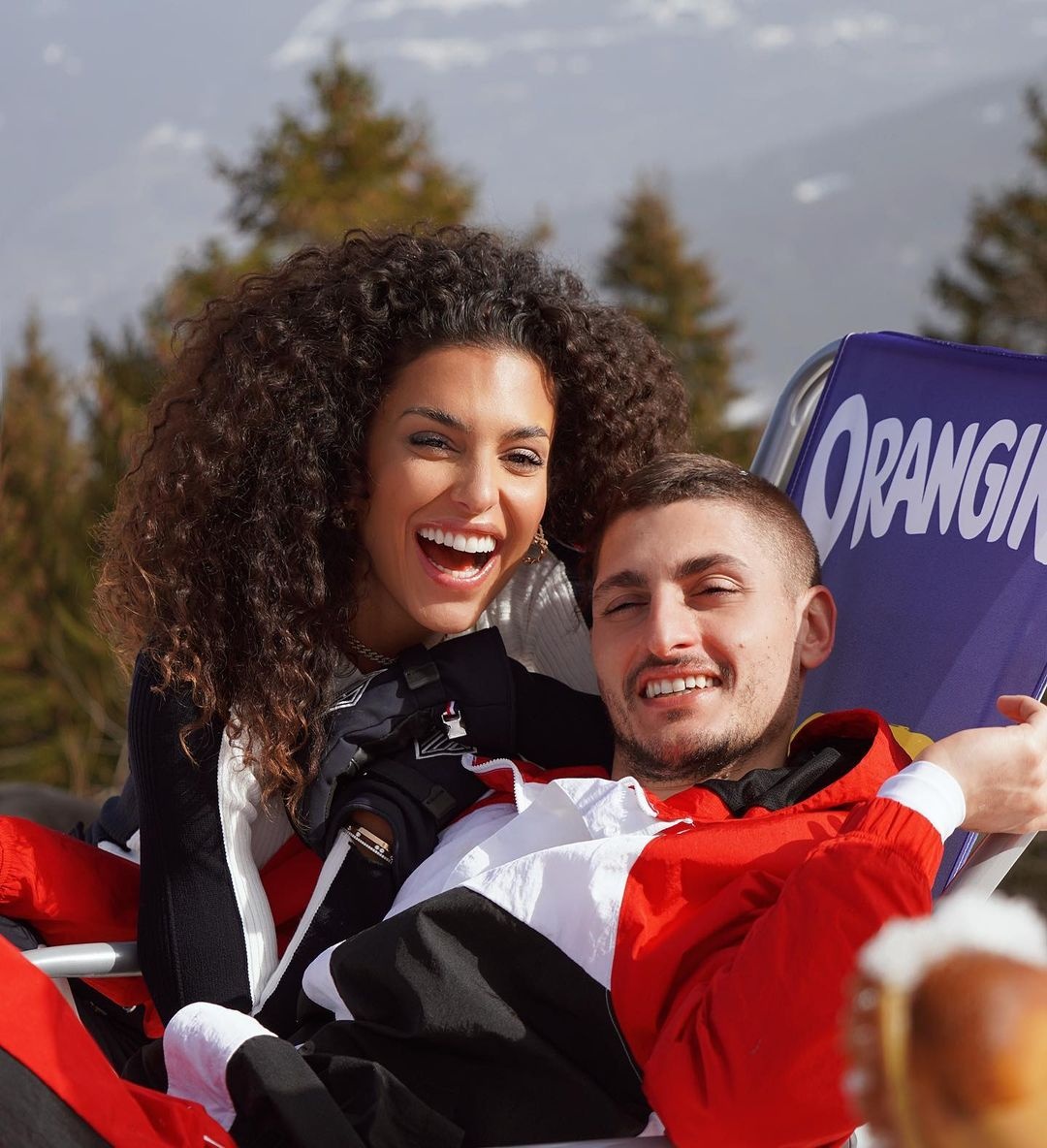 trở thành người mẫu sau khi hẹn hò cầu thủ ảnh 2 tro thanh nguoi mau sau khi hen ho cau thu anh 2