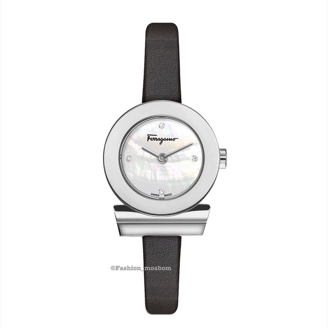 jeon mi do đeo đồng hồ đắt tiền ảnh 5 jeon mi do deo dong ho dat tien anh 5