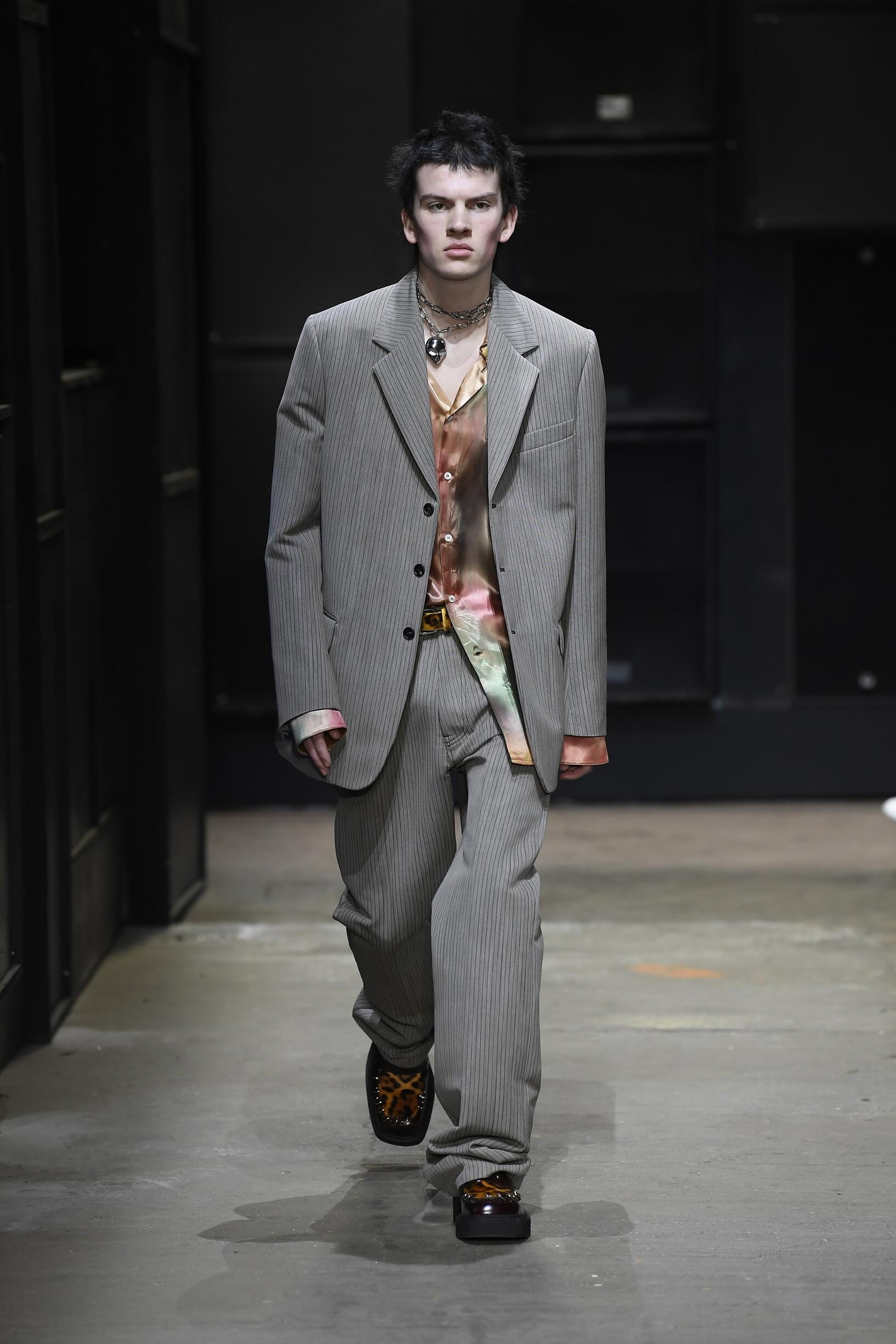 tư duy phối đồ sai lầm của nam giới việt nam ảnh 3 tu duy phoi do sai lam cua nam gioi viet nam anh 3