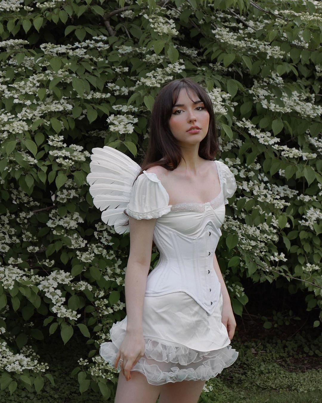 trào lưu mặc áo nịt ngực gợi cảm ảnh 4 trao luu mac ao nit nguc goi cam anh 4