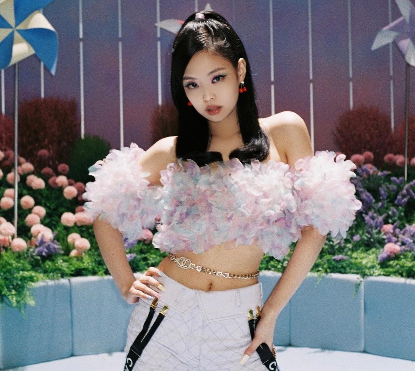 quan day khoe eo thon anh 12