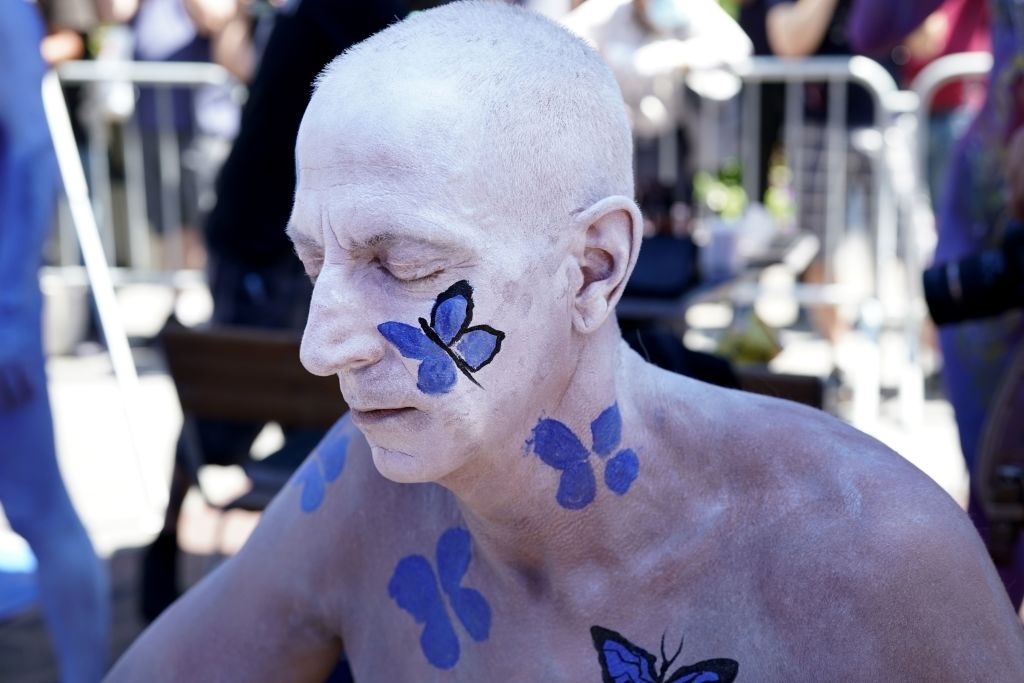 dan mau khoa than o my anh 4