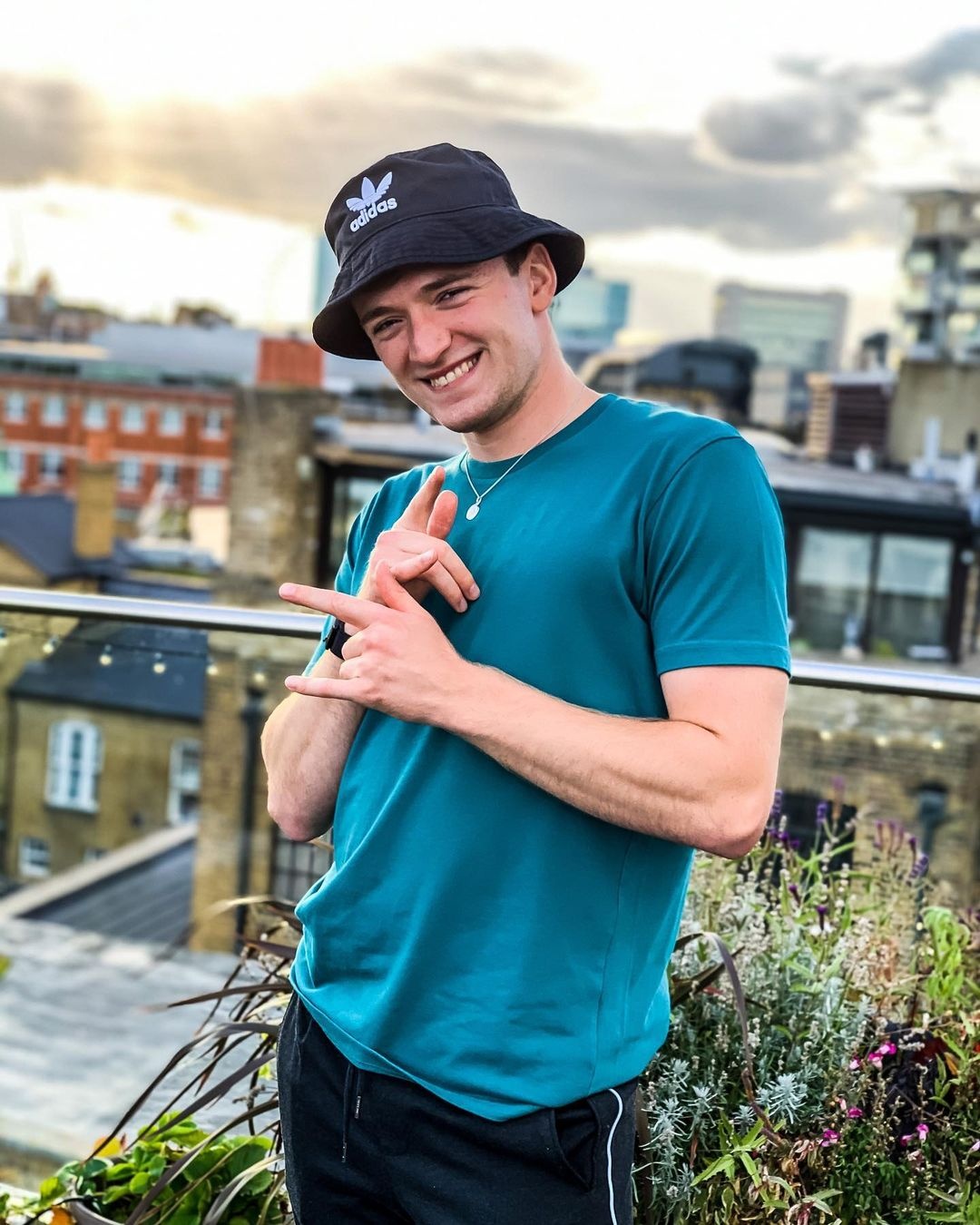 gu an mac cua cac van dong vien goi cam anh 47