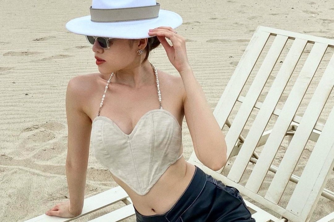 cach phoi do ton vong eo cua sao viet anh 3