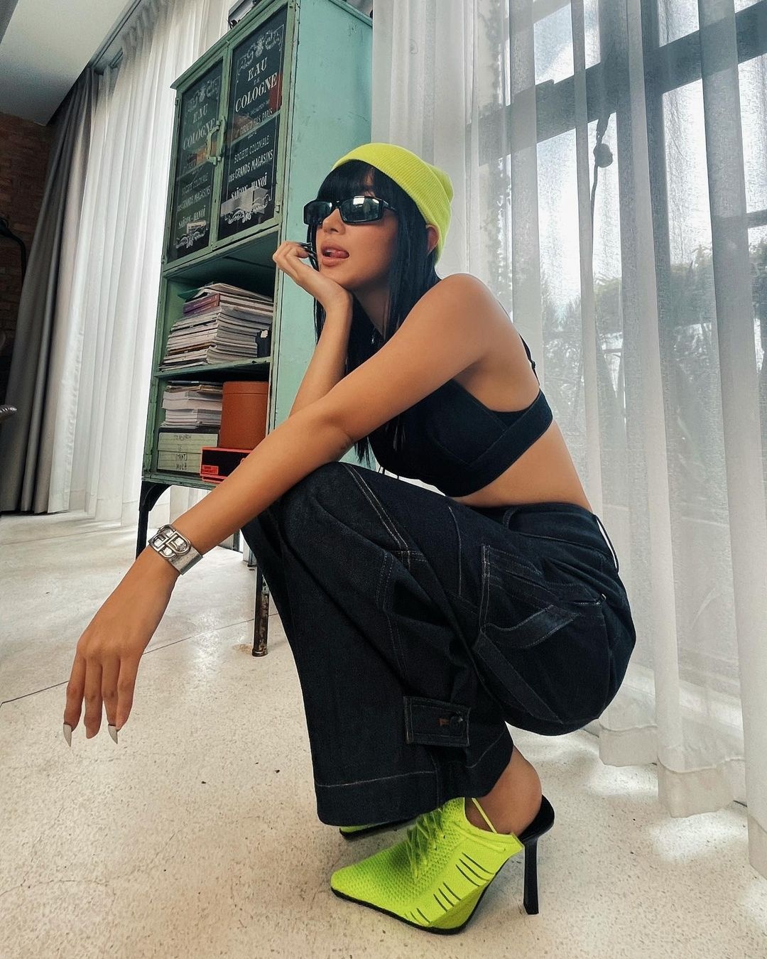 cach phoi do ton vong eo cua sao viet anh 11