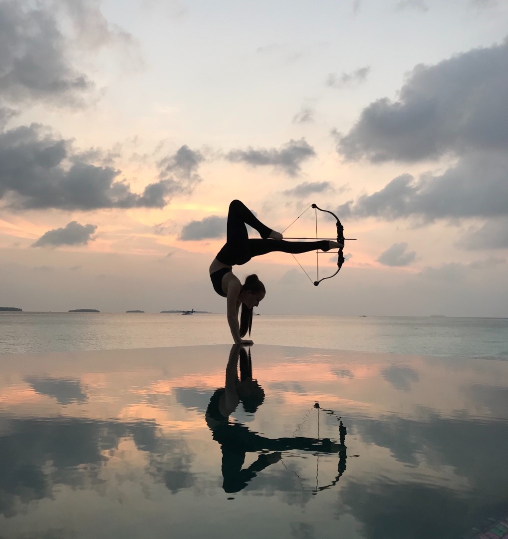 người mẫu ảnh có khả năng bắn cung bằng chân ảnh 13 nguoi mau anh co kha nang ban cung bang chan anh 13