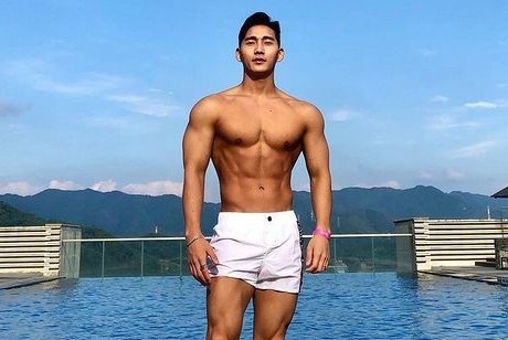 5 phut tai nha giup dan ong co doi chan san chac hinh anh