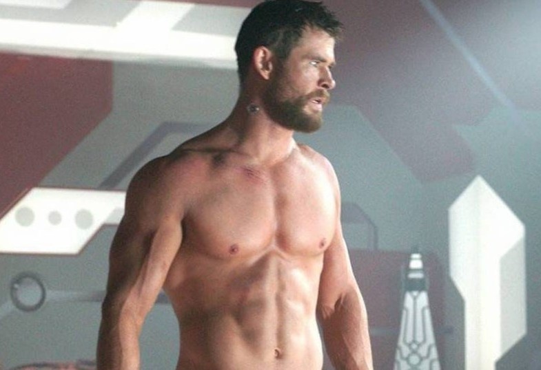Huan luyen vien cua Chris Hemsworth: 'Khong nen lam dung bot protein' hinh anh