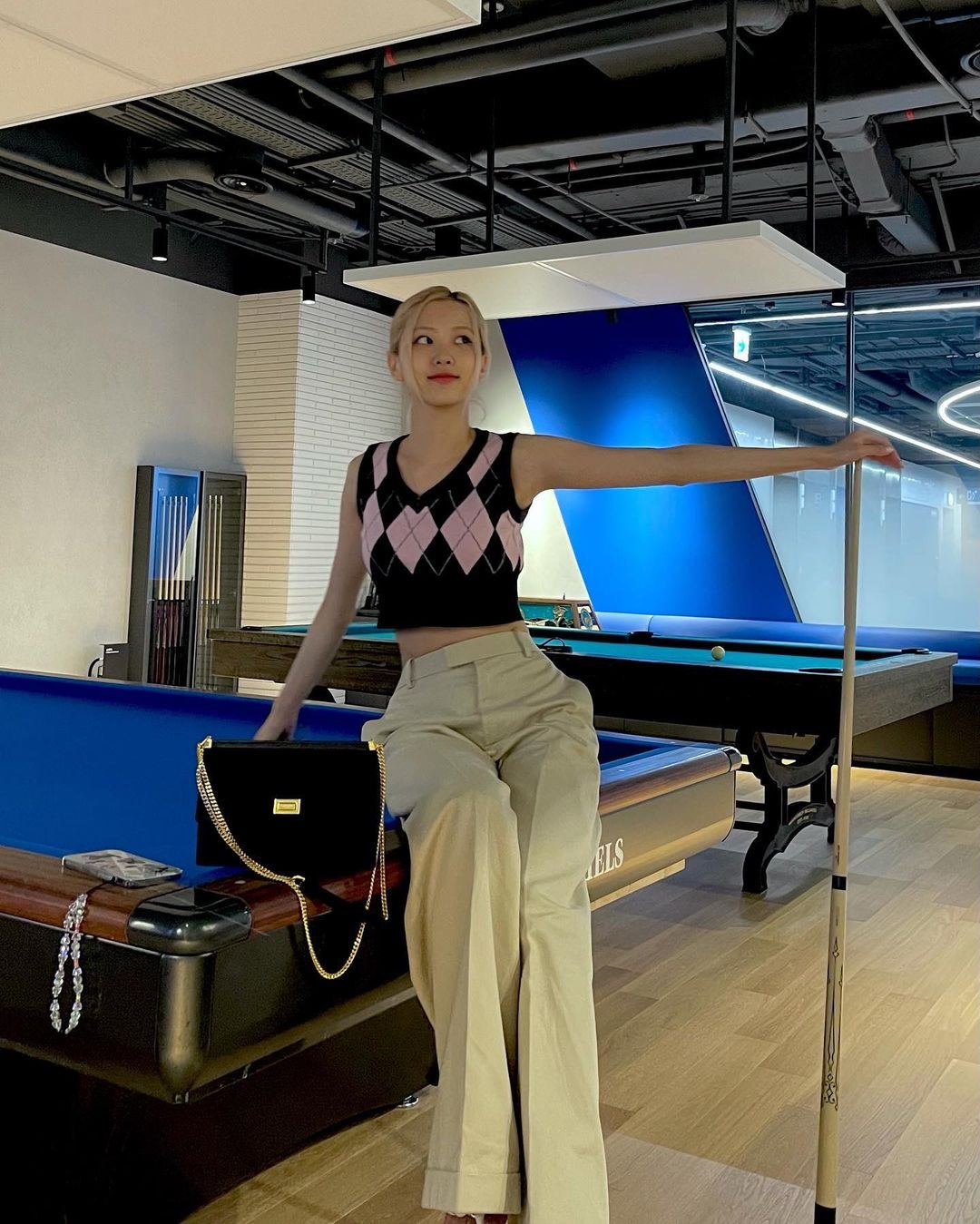 trào lưu mặc đồ kẻ sọc ảnh 5 trao luu mac do ke soc anh 5