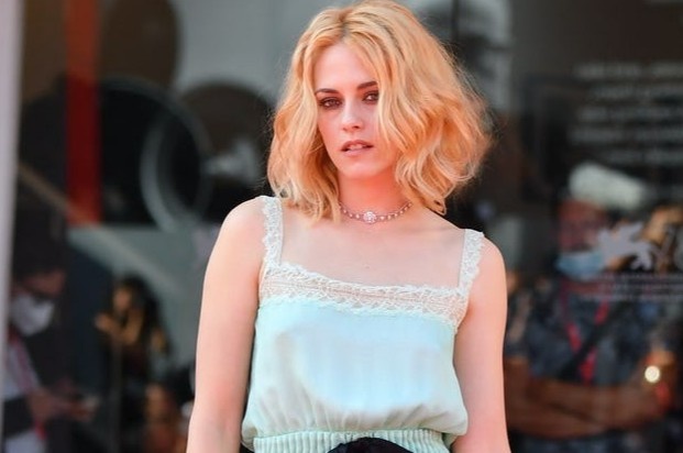 Mot do ngu va khoanh khac an tuong tren tham do Venice hinh anh