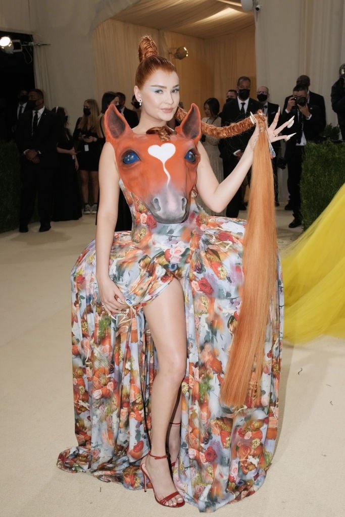 Thảm họa thời trang tại Met Gala 2021 ảnh 3 Tham hoa thoi trang tai Met Gala 2021 anh 3