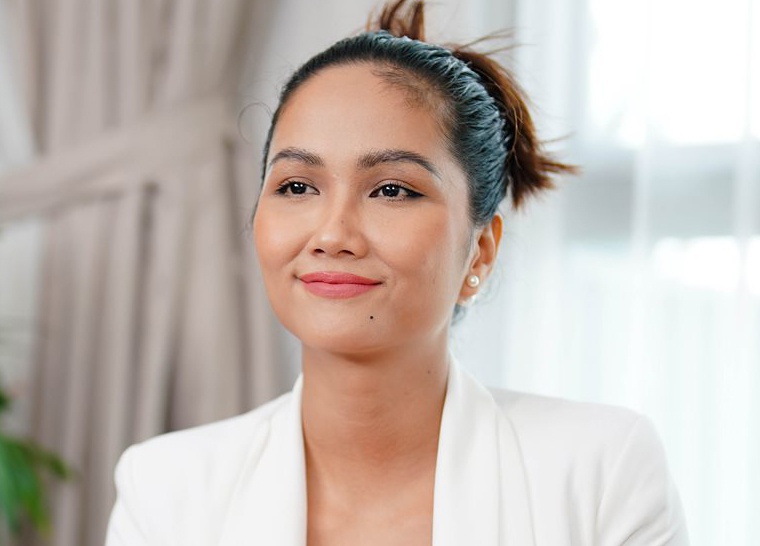 H'Hen Nie duong da bang com nguoi hinh anh