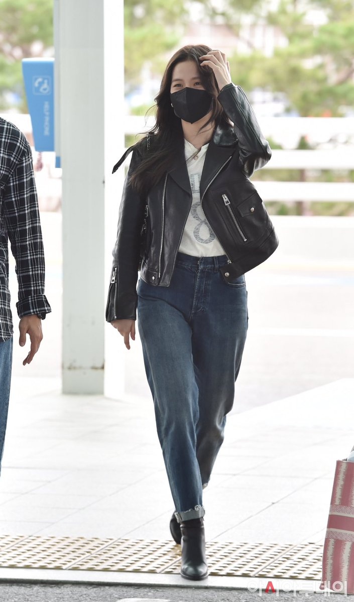 lisa sang Phap anh 29