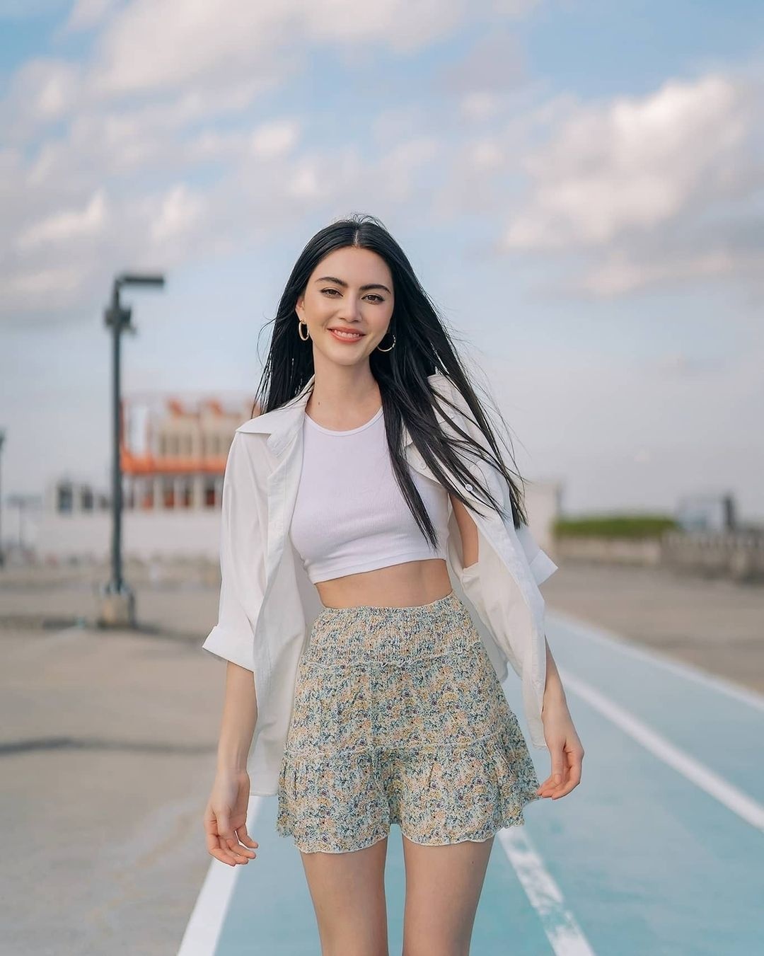 Gu thoi trang cua Mai Davika o tuoi 29 anh 16