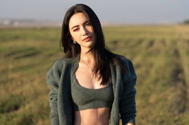 Gu thoi trang cua Mai Davika hinh anh
