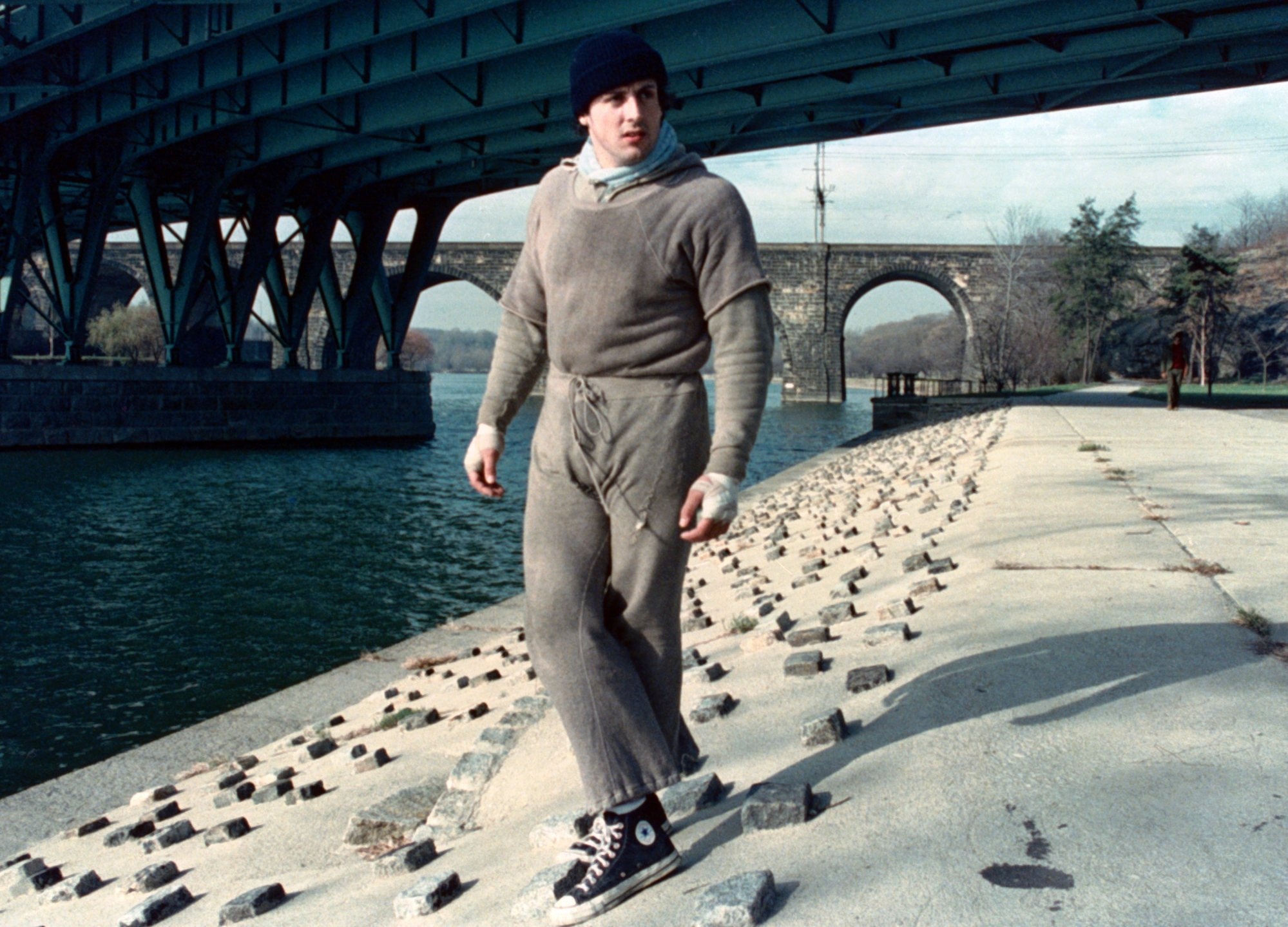 Mot mac do giong nguoi noi tieng sau dich anh 8