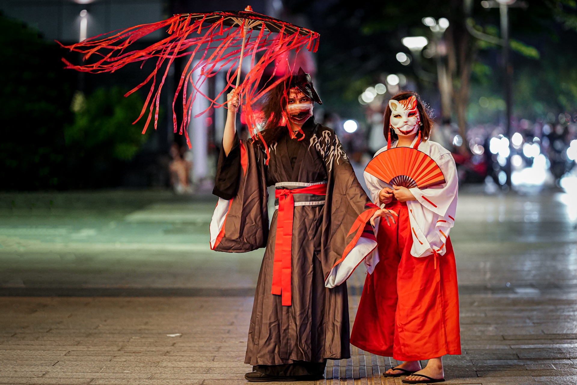 Giới trẻ TP.HCM hóa trang thành nhân vật 'Squid Game' chơi Halloween ảnh 10 Gioi tre TP.HCM hoa trang thanh nhan vat 'Squid Game' choi Halloween anh 10