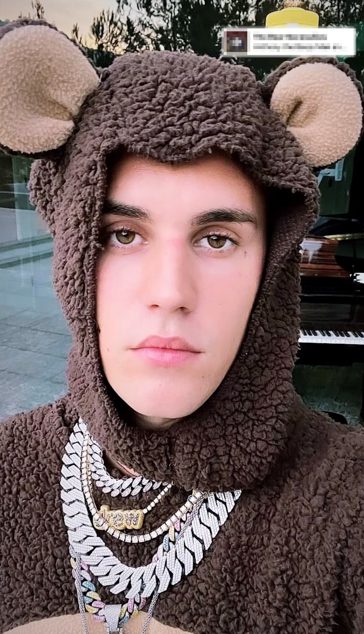 Tao hinh dip Halloween cua Neymar,  Kylian Mbappe anh 4