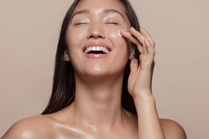 Phan biet da kho va thieu nuoc hinh anh