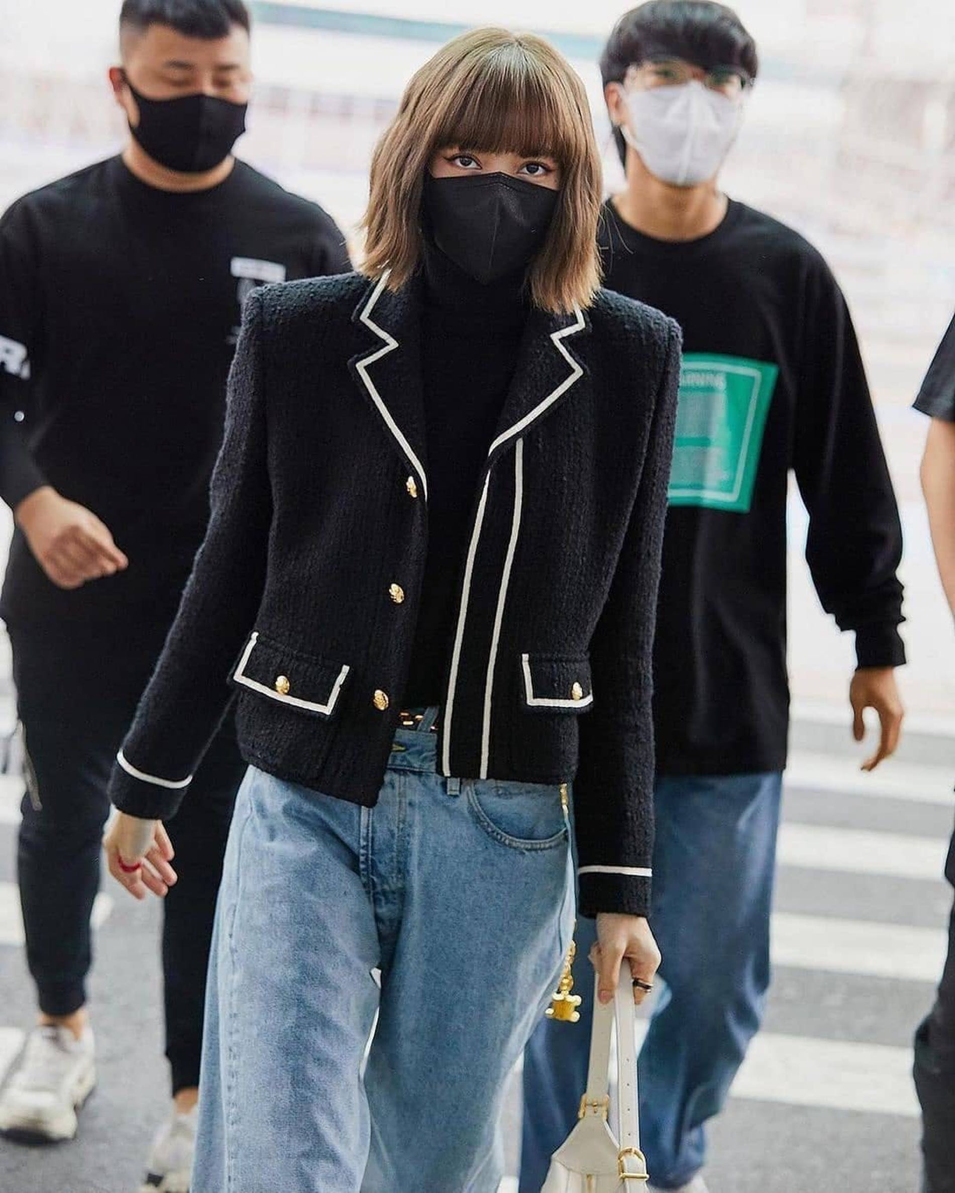 Mau ao vuot thoi gian anh 4