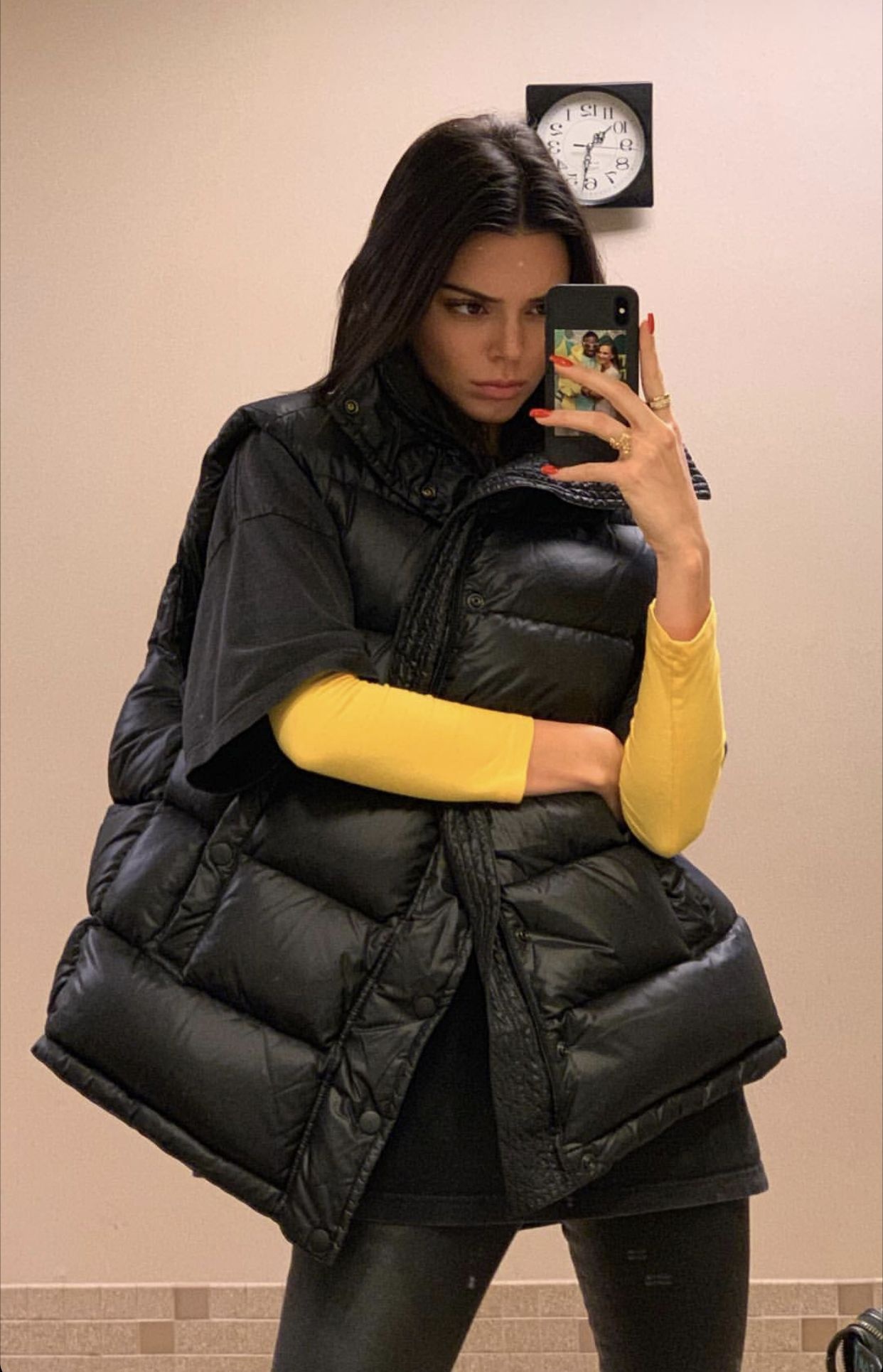 Mau ao phao thinh hanh trong mua dong anh 10