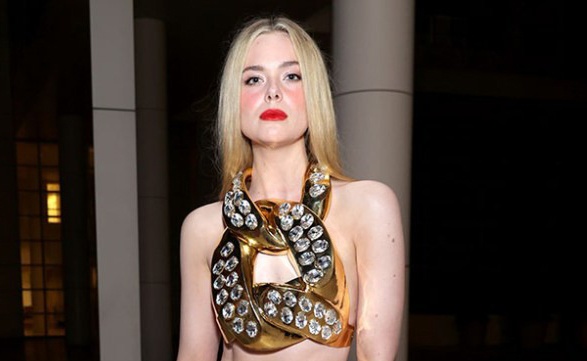 Su thay doi cua Elle Fanning hinh anh