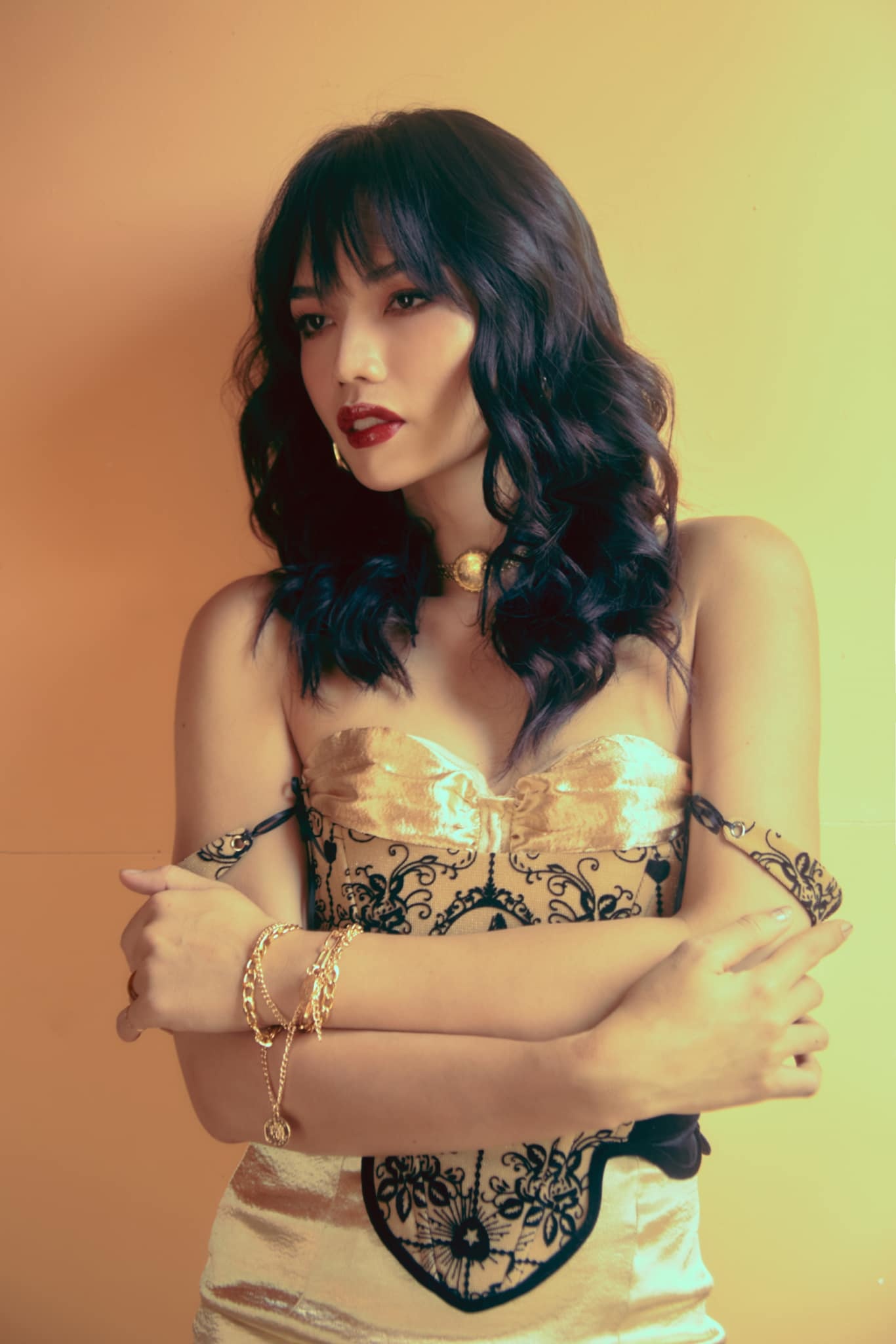 Thế hệ người mẫu trẻ thờ ơ với Black Friday ảnh 3 The he nguoi mau tre tho o voi Black Friday anh 3