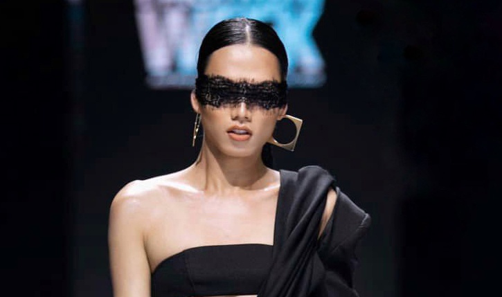 Nguoi mau tre khong san hang giam gia vi kho khan sau dich benh hinh anh