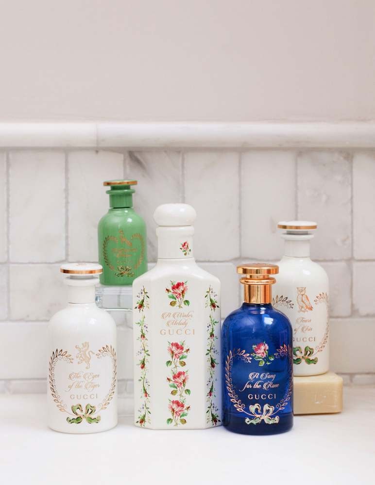 Giá trị của những chai nước hoa đắt tiền ảnh 2 Gia tri cua nhung chai nuoc hoa dat tien anh 2